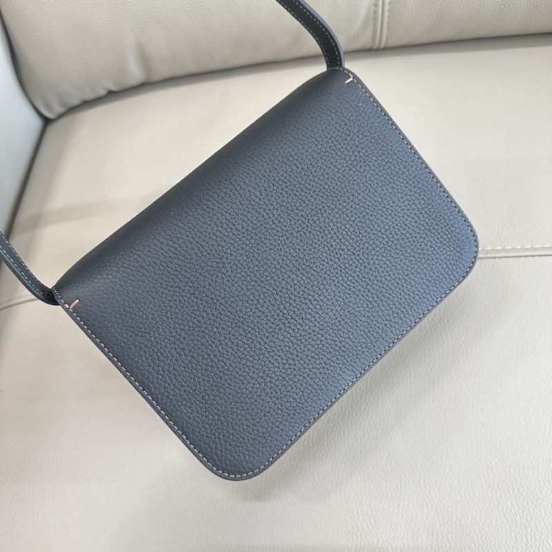 Bv*b*rry satchel bags